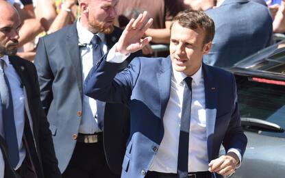 Francia, Macron si prende anche Parlamento. Ma astensione è sopra 50%