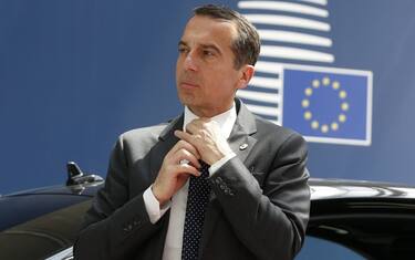 Migranti, cancelliere austriaco: "Mai contro l'Italia"