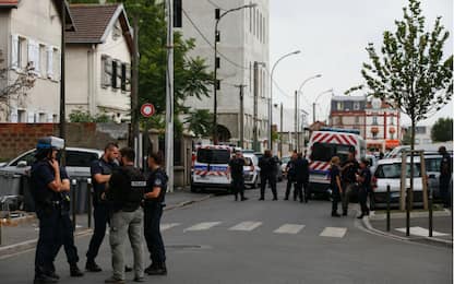Parigi, operazione antiterrorismo nella banlieue: un arresto