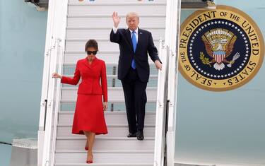 Trump a Parigi da Macron. FOTO