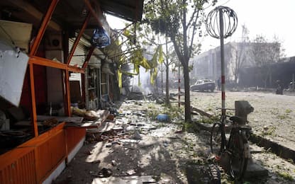 Afghanistan, esplode autobomba a Kabul: almeno 35 morti