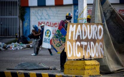 Venezuela, scontri nel giorno del voto