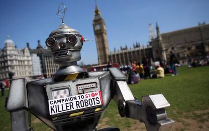 "Bandite i robot killer”: l'appello all’Onu dei leader del mondo It