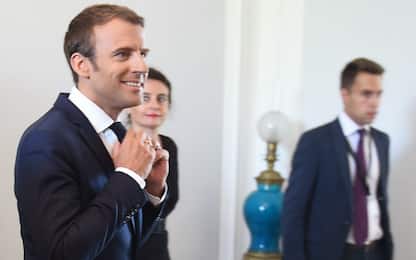 Francia, il "caro" make up di Macron: 26mila euro in tre mesi