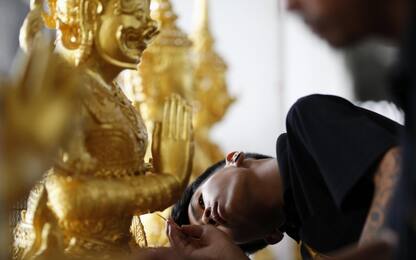 Bangkok si prepara a cremazione re