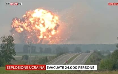 Ucraina, incendio in arsenale di munizioni: migliaia di evacuati