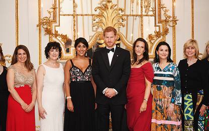 Il principe Harry celebra le donne della finanza. FOTO