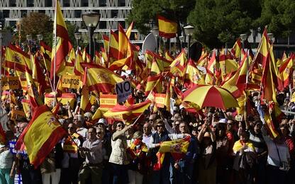 Madrid manifesta per una "Spagna unita"