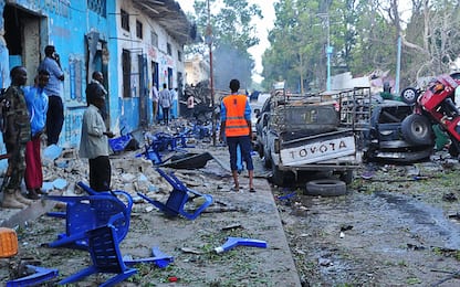 Somalia, concluso assedio hotel: uccisi 3 terroristi. Oltre 20 vittime