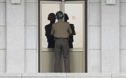 Soldato nordcoreano fugge al Sud e viene ferito dai commilitoni
