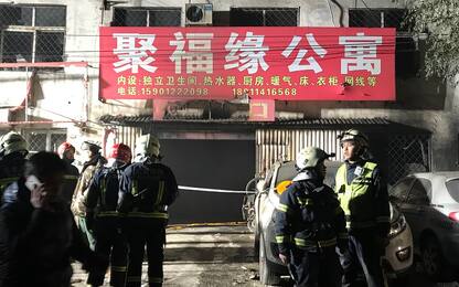 Pechino, almeno 19 morti in un incendio domestico