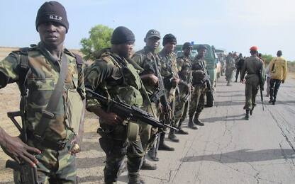 Nigeria, esercito respinge attacco Boko Haram: vittime tra i soldati