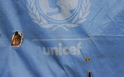 Allarme Unicef: ogni ora 18 bambini colpiti da Hiv