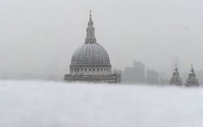 Londra imbiancata dalla neve