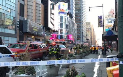 Attentato a New York, esplosione a Manhattan. 4 feriti, un arrestato