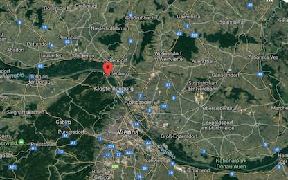Austria, scontro tra due treni vicino a Vienna: molti feriti