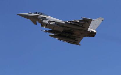 Gran Bretagna, caccia Raf in volo per intercettare aerei russi