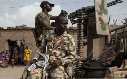 Nigeria, l'esercito rilascia 244 presunti affiliati di Boko Haram