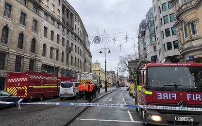 Fuga di gas a Londra, quasi 1500 persone evacuate: guasto riparato