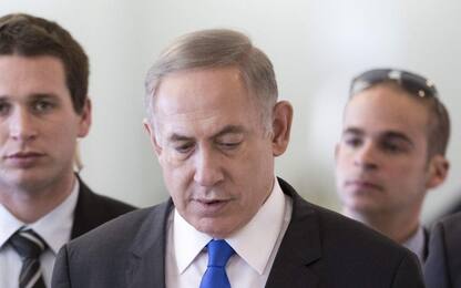 Israele, chiesta incriminazione per Netanyahu. Lui: “Non mi dimetto”