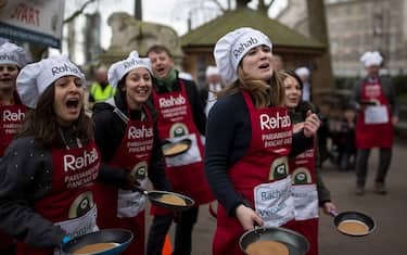 GettyImages-Pancake_Race__2_