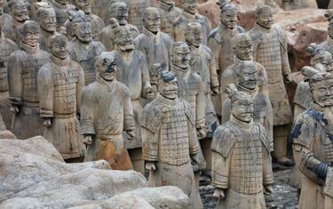 GettyImages-Cina_statue_terracotta