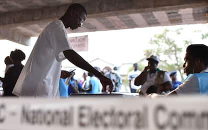 Sierra Leone, seggi aperti per eleggere il nuovo presidente
