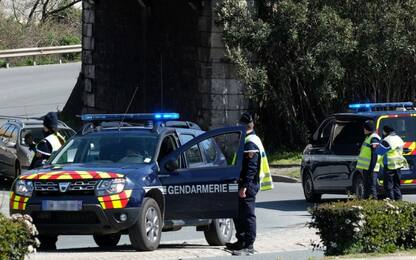 Attentato Francia, poliziotto eroe si è offerto al posto degli ostaggi