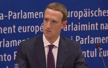 Facebook, Zuckerberg a parlamento Ue: ci scusiamo per gli errori