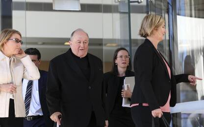 Pedofilia, condannato arcivescovo australiano: coperti abusi su minori