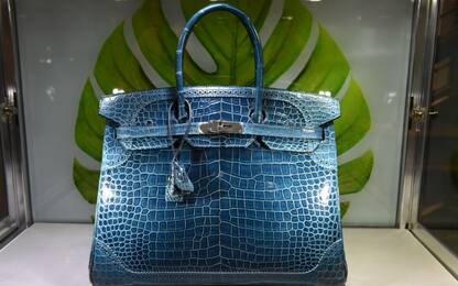 Regno Unito, borsa Birkin Hermès venduta all'asta per 184mila euro 