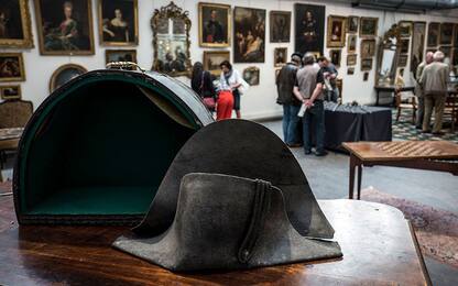 Francia, venduto all'asta per 400mila dollari un cappello di Napoleone