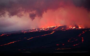 L'eruzione di un vulcano alle Galapagos