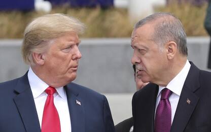 Crisi Usa-Turchia, Erdogan: boicottiamo prodotti elettronici americani
