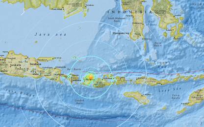 Terremoto in Indonesia, due nuove scosse. La più forte 6.9 Richter