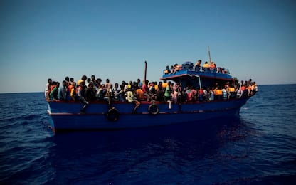 Migranti, Unhcr: calano i viaggi della speranza ma aumentano i rischi