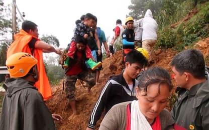 Filippine, crolla una miniera per il tifone Mangkhut: morti e dispersi