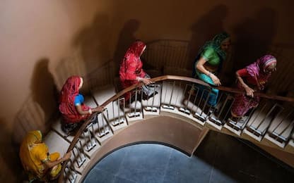 Storica sentenza in India: l'adulterio non è più reato