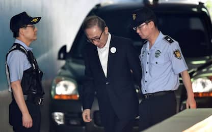L’ex presidente sudcoreano Lee Myung-bak condannato per corruzione