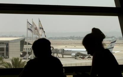 Tel Aviv, atterraggio di emergenza di un 737 all'aeroporto Ben Gurion