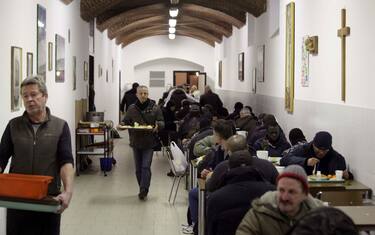 Fotogramma_poverta_mensa_caritas