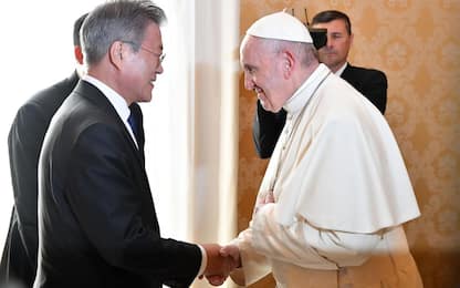 Corea del Nord, il Papa apre a una futura visita a Pyongyang