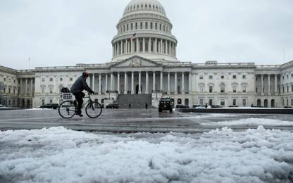 Washington, cadono i primi fiocchi di neve della stagione