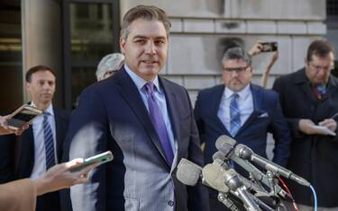 Cnn vince causa contro Trump, Casa Bianca restituirà pass a reporter
