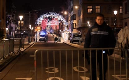 Strasburgo, attentato a mercatino Natale: morti e feriti