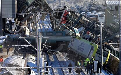 Turchia, scontro fra treni: 9 morti e 46 feriti