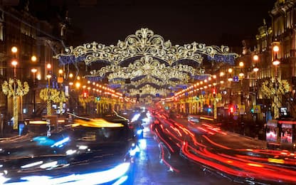 Natale in Russia, le città illuminate a festa. FOTO