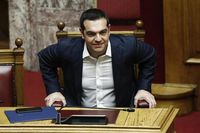 Crisi su nome Macedonia, fiducia a Tsipras dopo dimissioni ministro