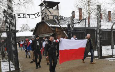 01-auschwitz-raduno-gruppo-estrema-destra-getty