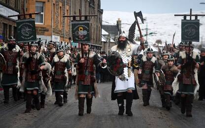 Scozia, festival vichingo nelle isole shetland